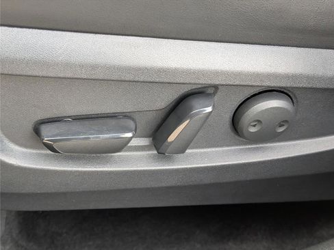 Used 2021 INFINITI QX50 Luxe image 20