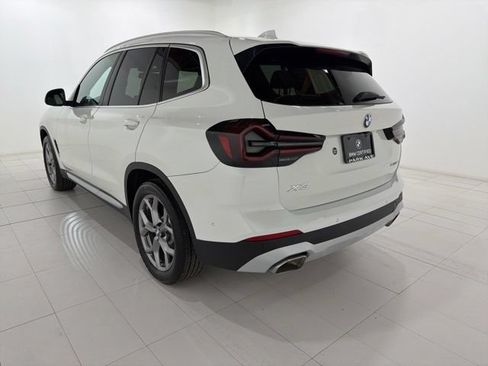 Used 2023 BMW X3 xDrive30i w/ Premium Package AWD/4WD image 5