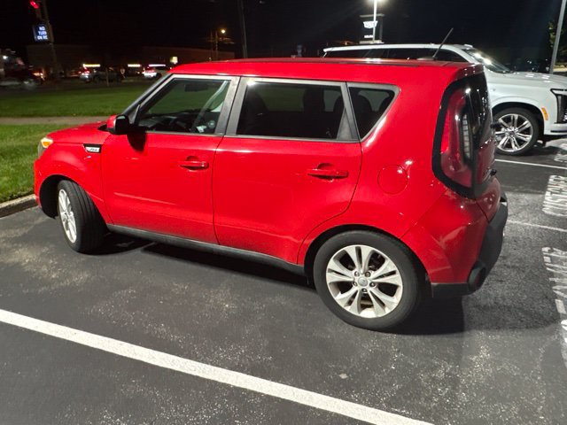 Used 2015 Kia Soul + FWD image 4