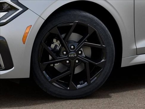 New 2026 Kia K5 GT-Line image 9