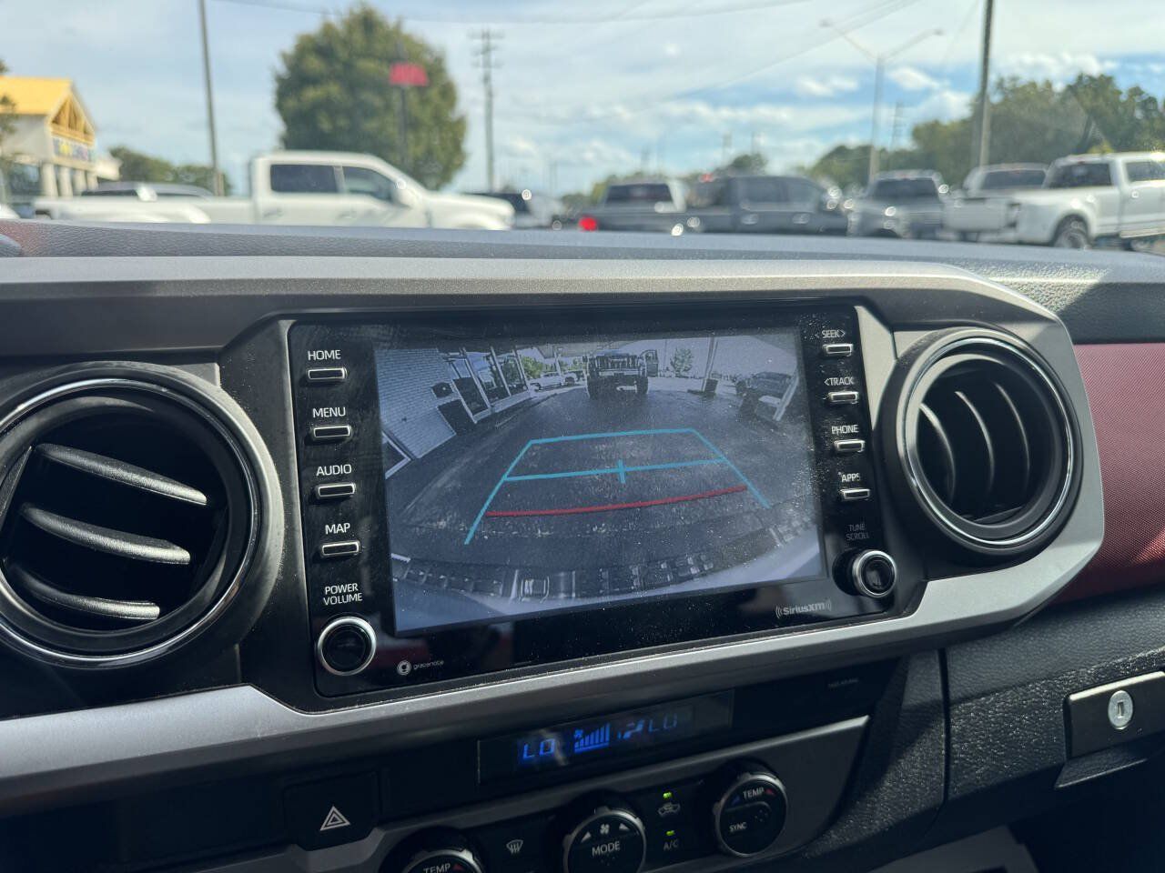 Used 2022 Toyota Tacoma SR5 w/ Technology Package RWD image 24