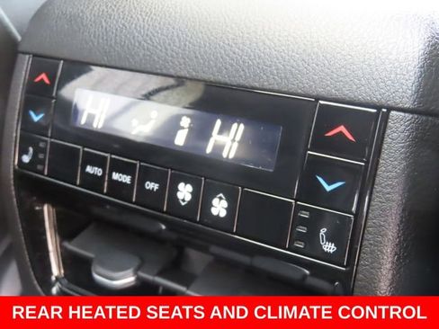 Used 2023 Jeep Grand Cherokee L Overland w/ Advanced Protech Group III image 28