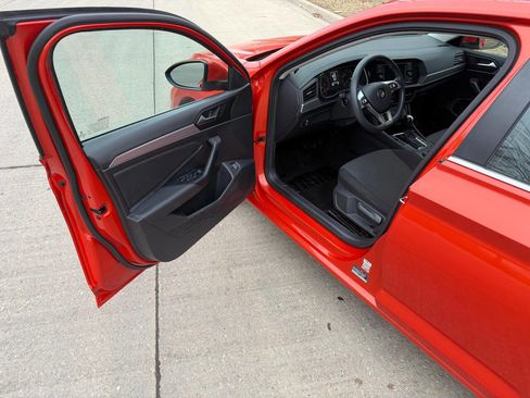 Used 2021 Volkswagen Jetta R-Line FWD image 20