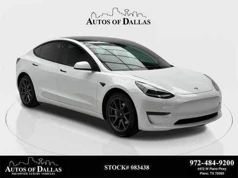 Used 2021 Tesla Model 3 Standard Range Plus image 1