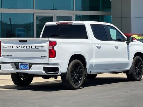 Used 2024 Chevrolet Silverado 1500 RST w/ Convenience Package II RWD image 4