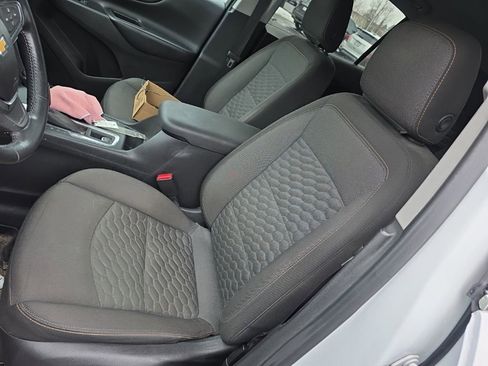 Used 2019 Chevrolet Equinox LT image 11