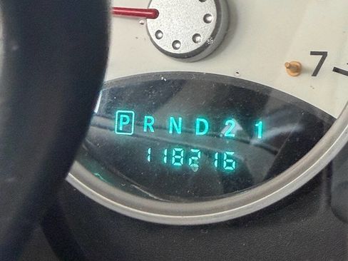 Used 2009 Dodge Durango SLT w/ Technology Group II image 21