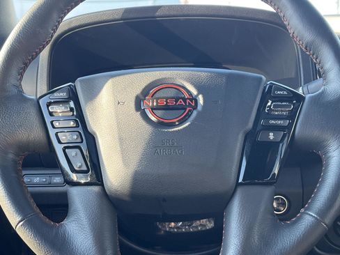 Used 2024 Nissan Frontier PRO-4X w/ Pro Premium Package image 15