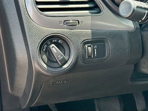 Used 2019 Dodge Journey Crossroad image 8