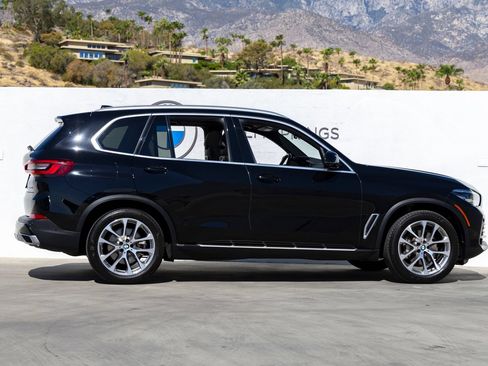 Used 2022 BMW X5 sDrive40i w/ Premium Package RWD image 5