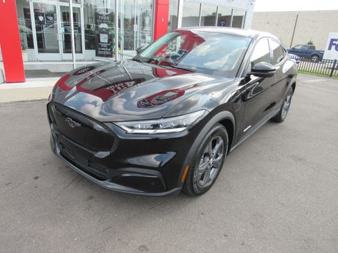 Used 2021 Ford Mustang Mach-E Select AWD/4WD image 2