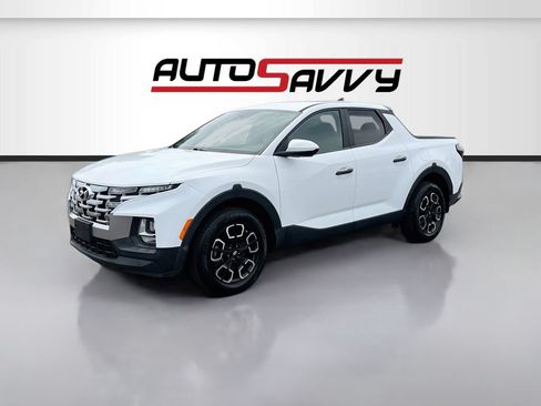 Used 2022 Hyundai Santa Cruz SE FWD image 3
