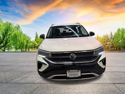 Certified 2023 Volkswagen Taos S w/ Driver Assistance Package image 9