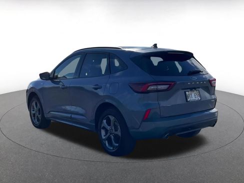 Used 2023 Ford Escape ST-Line image 10