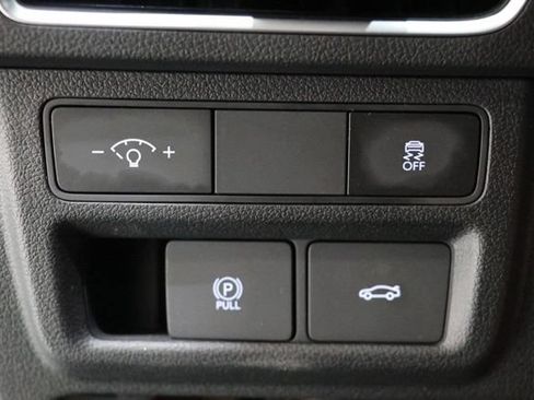 Used 2026 Hyundai Sonata SEL FWD image 16