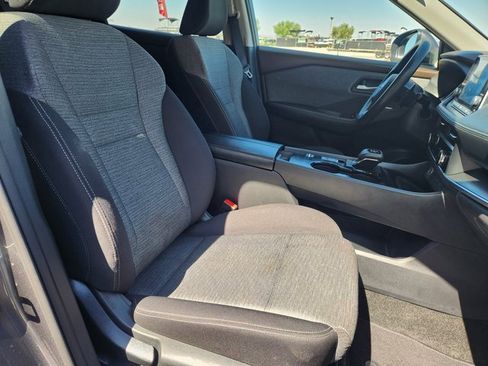 Used 2023 Nissan Rogue SV image 21