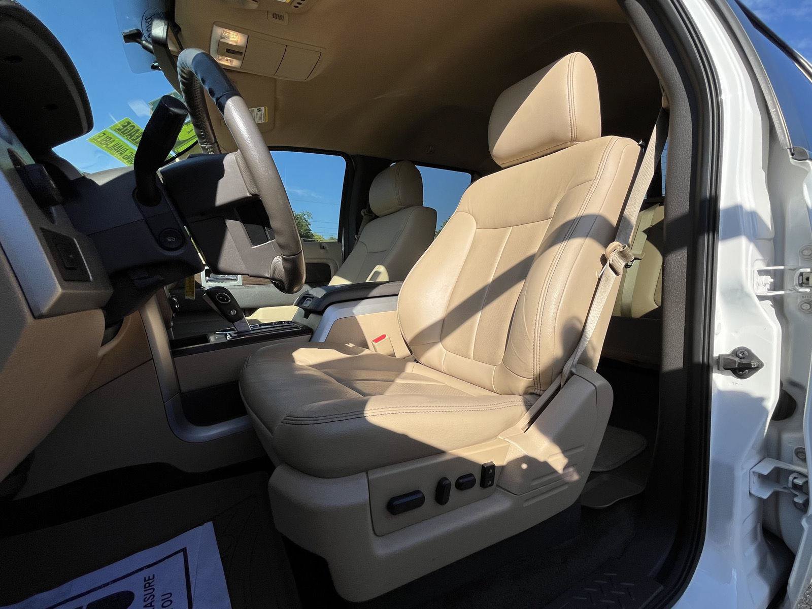 Used 2014 Ford F150 Lariat w/ Equipment Group 501A Mid RWD image 5