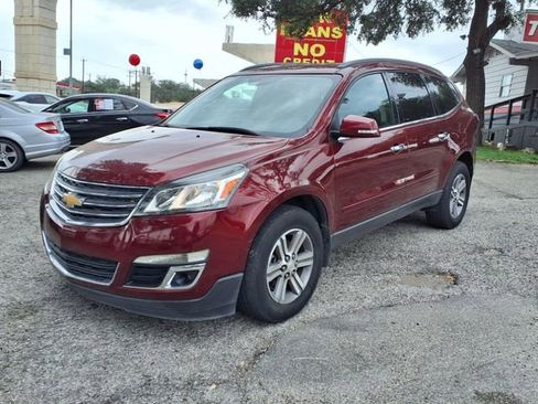 Used 2015 Chevrolet Traverse LT AWD/4WD image 3