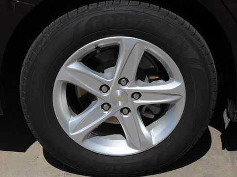 Used 2021 Chevrolet Malibu LS image 9