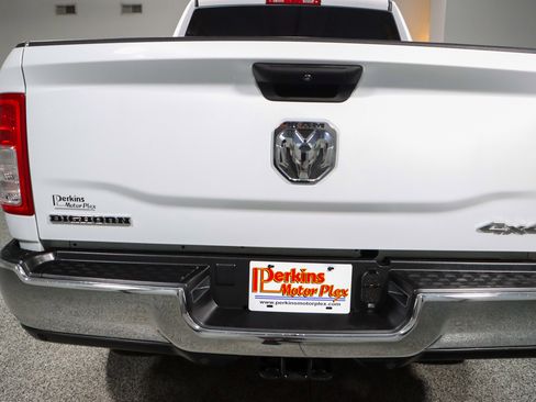 Used 2023 RAM 2500 Big Horn w/ Level 1 Equipment Group AWD/4WD image 8