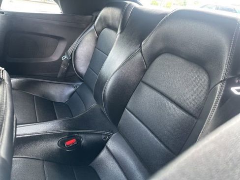 Used 2022 Ford Mustang Premium image 21