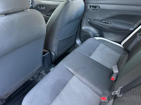 Used 2021 Nissan Versa SV FWD image 13