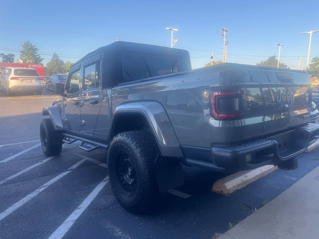 Used 2021 Jeep Gladiator Sport AWD/4WD image 8