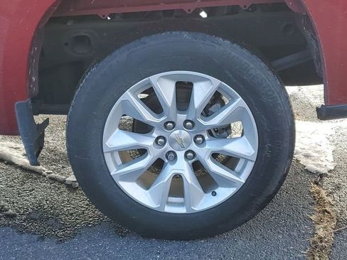 Used 2020 Chevrolet Silverado 1500 Custom w/ Custom Value Package image 30