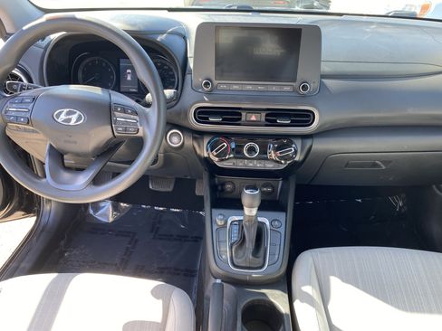Used 2022 Hyundai Kona SEL AWD/4WD image 19