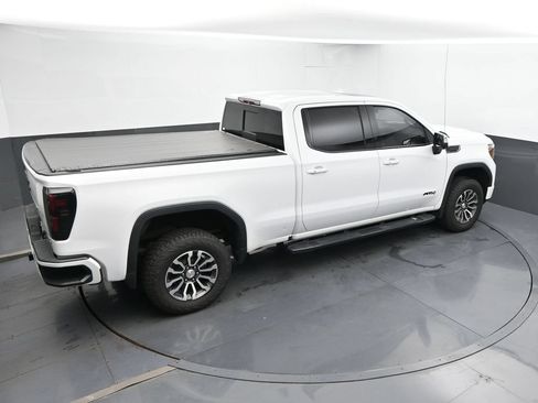 Used 2019 GMC Sierra 1500 AT4 w/ Off Road Performance Package AWD/4WD image 12