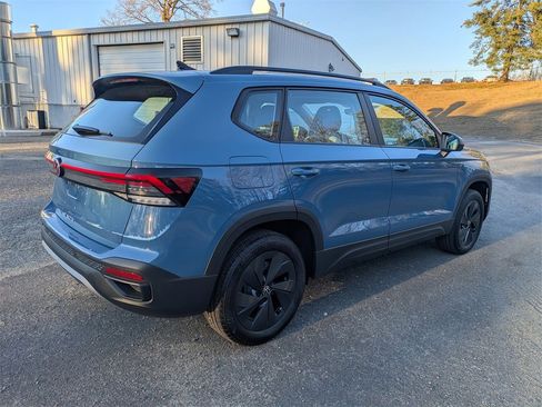 New 2026 Volkswagen Taos S image 4