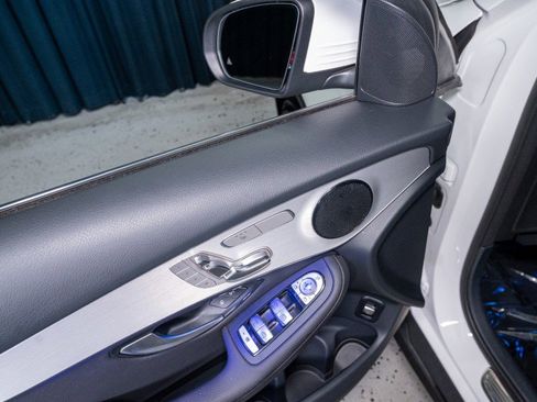 Certified 2022 Mercedes-Benz GLC 300 4MATIC image 10