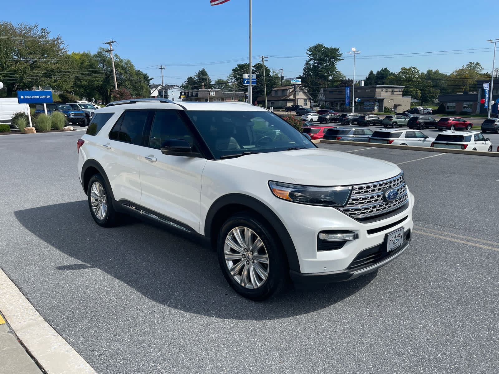 Used 2020 Ford Explorer Limited AWD/4WD image 7