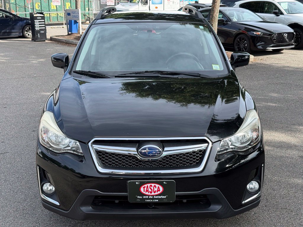Used 2016 Subaru Crosstrek 2.0i Premium AWD/4WD image 2