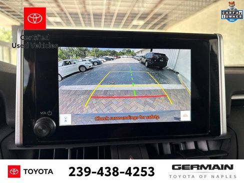 Used 2025 Toyota RAV4 XLE FWD image 18