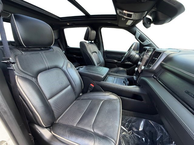 Used 2024 RAM 1500 Limited AWD/4WD image 16