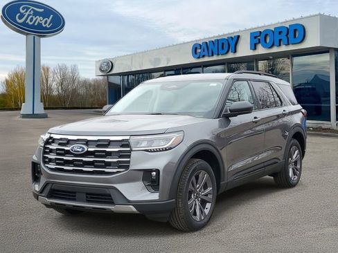 New 2026 Ford Explorer Active w/ Active Comfort Package image 2