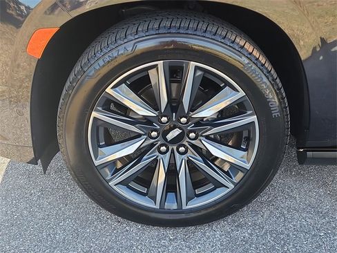 Used 2023 Cadillac Escalade Sport Platinum image 7