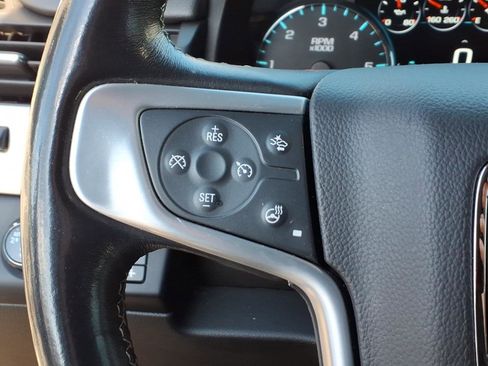 Used 2019 GMC Yukon XL SLT w/ Graphite Performance Edition image 23