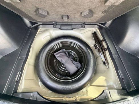 Used 2015 Honda CR-V LX image 9