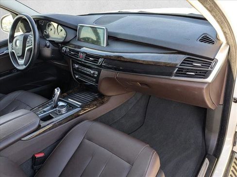 Used 2015 BMW X5 xDrive35i image 18