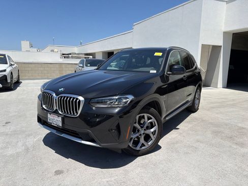 Used 2023 BMW X3 sDrive30i w/ Convenience Package RWD image 3