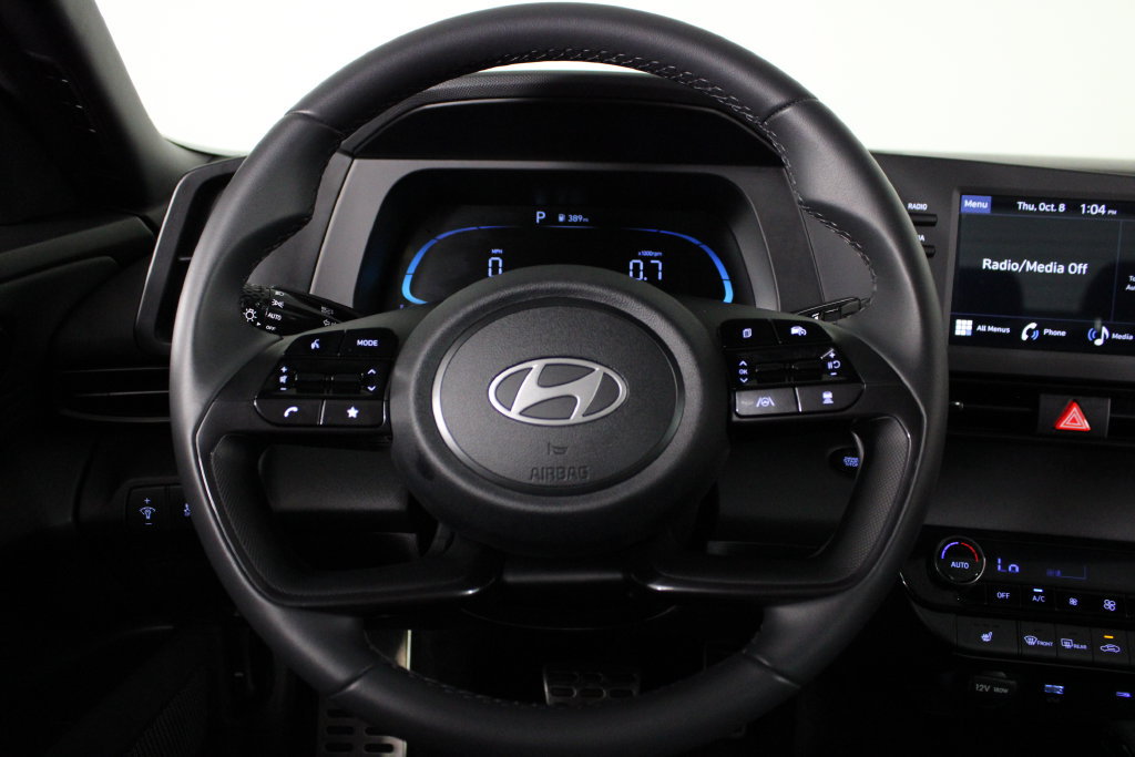 Certified 2026 Hyundai Elantra SEL Sport Premium FWD image 27