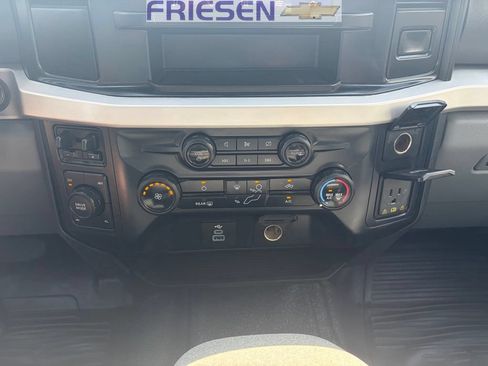 Used 2024 Ford F350 XLT w/ FX4 Off-Road Package AWD/4WD image 17