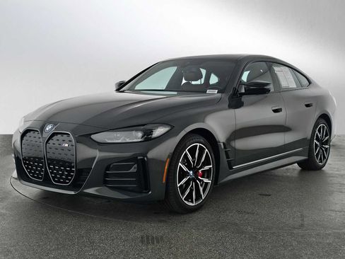 Used 2022 BMW i4 M50 w/ Premium Package image 7