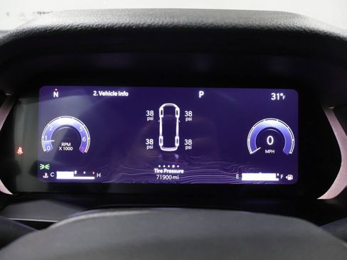 Used 2023 Jeep Grand Cherokee L Laredo image 39