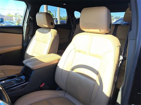 Used 2021 Chevrolet Blazer Premier w/ Driver Confidence II Package image 18