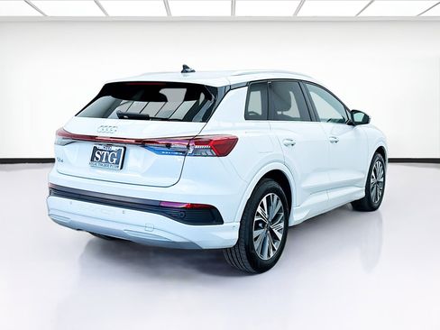 Used 2023 Audi Q4 e-tron Premium Plus w/ Premium Plus image 4