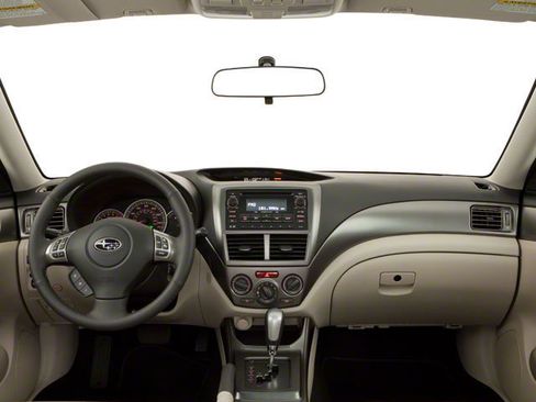 Used 2010 Subaru Impreza 2.5i Premium AWD/4WD image 10