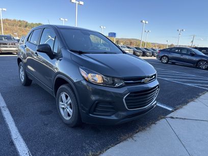 Used 2020 Chevrolet Trax LS w/ Tint and Cruise Package
